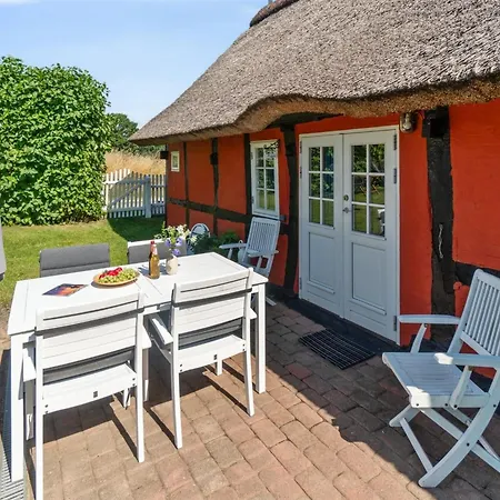 Leoni - 115m From The Sea By Interhome Holiday home